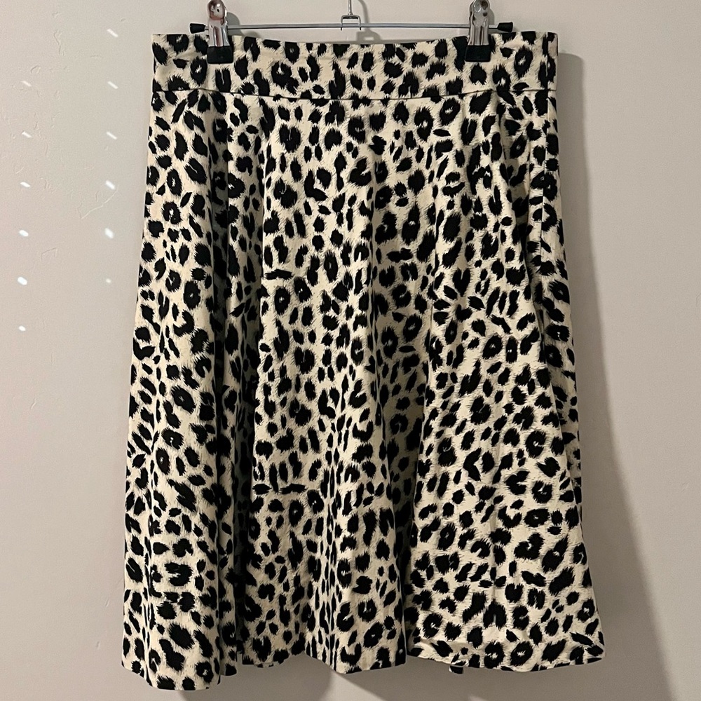 Amanda & Chelsea Leopard Print Skirt